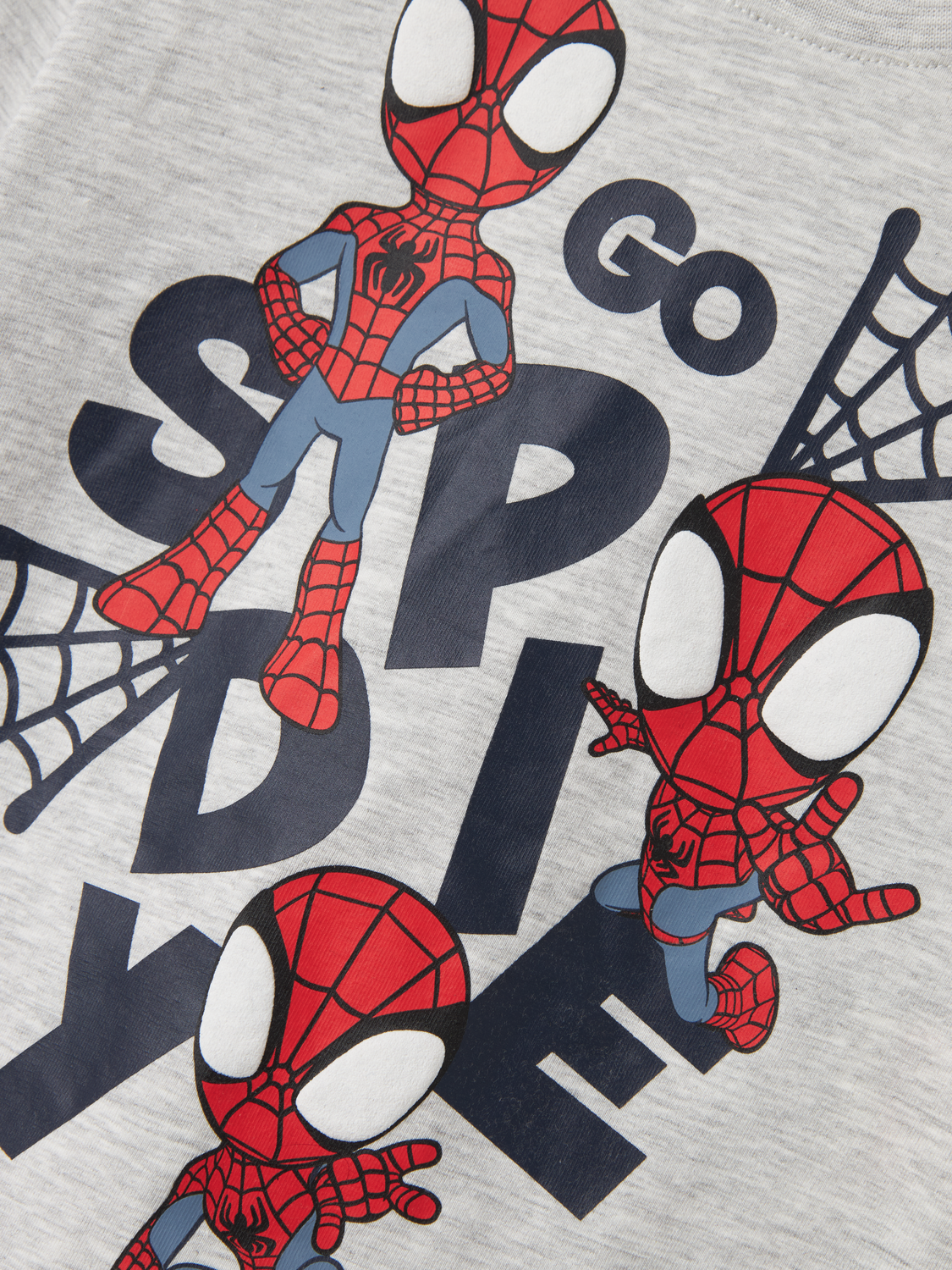 model_shot-front_full